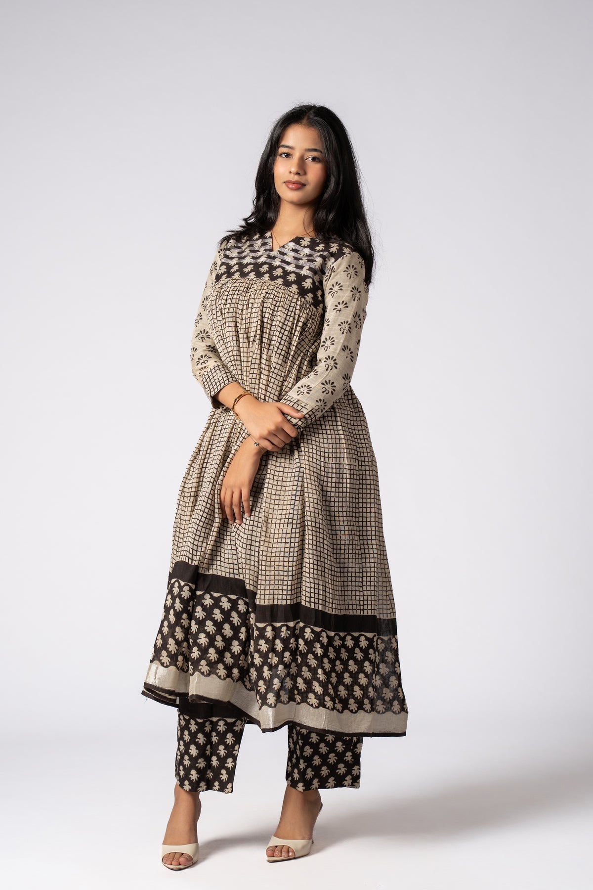 Mehrab Kediya Pant Kurta Set