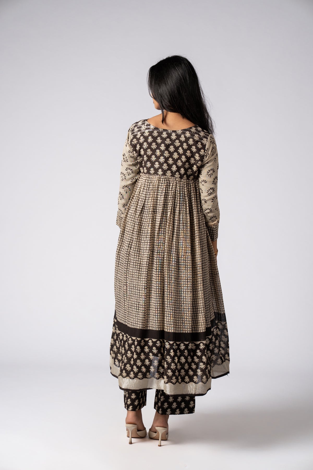 Mehrab Kediya Pant Kurta Set