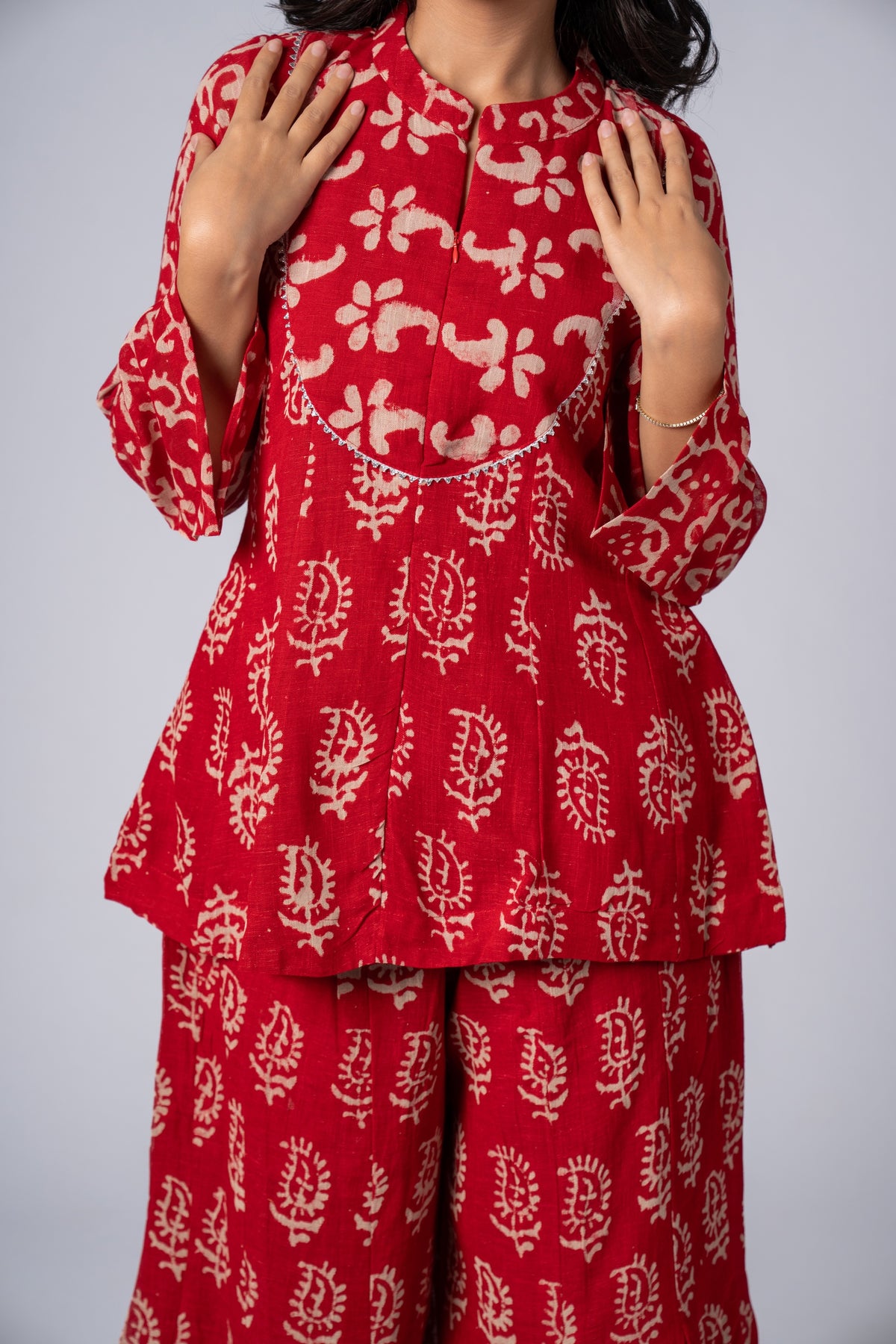 Gulraaz Kali Co-ord Set