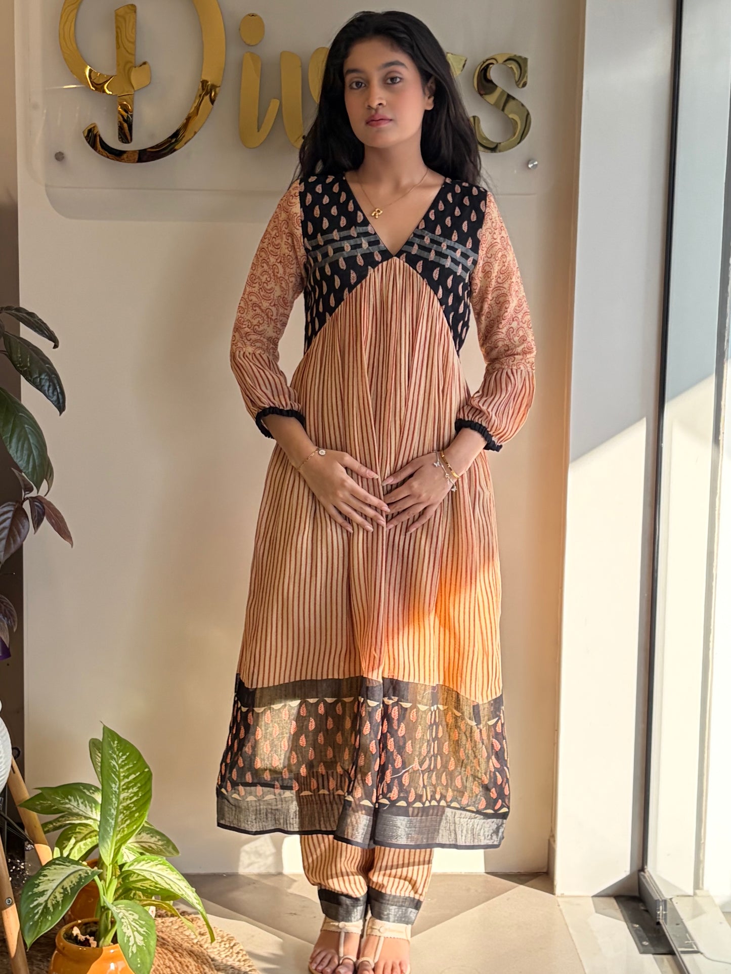 Ivory Laal Linen Ensemble