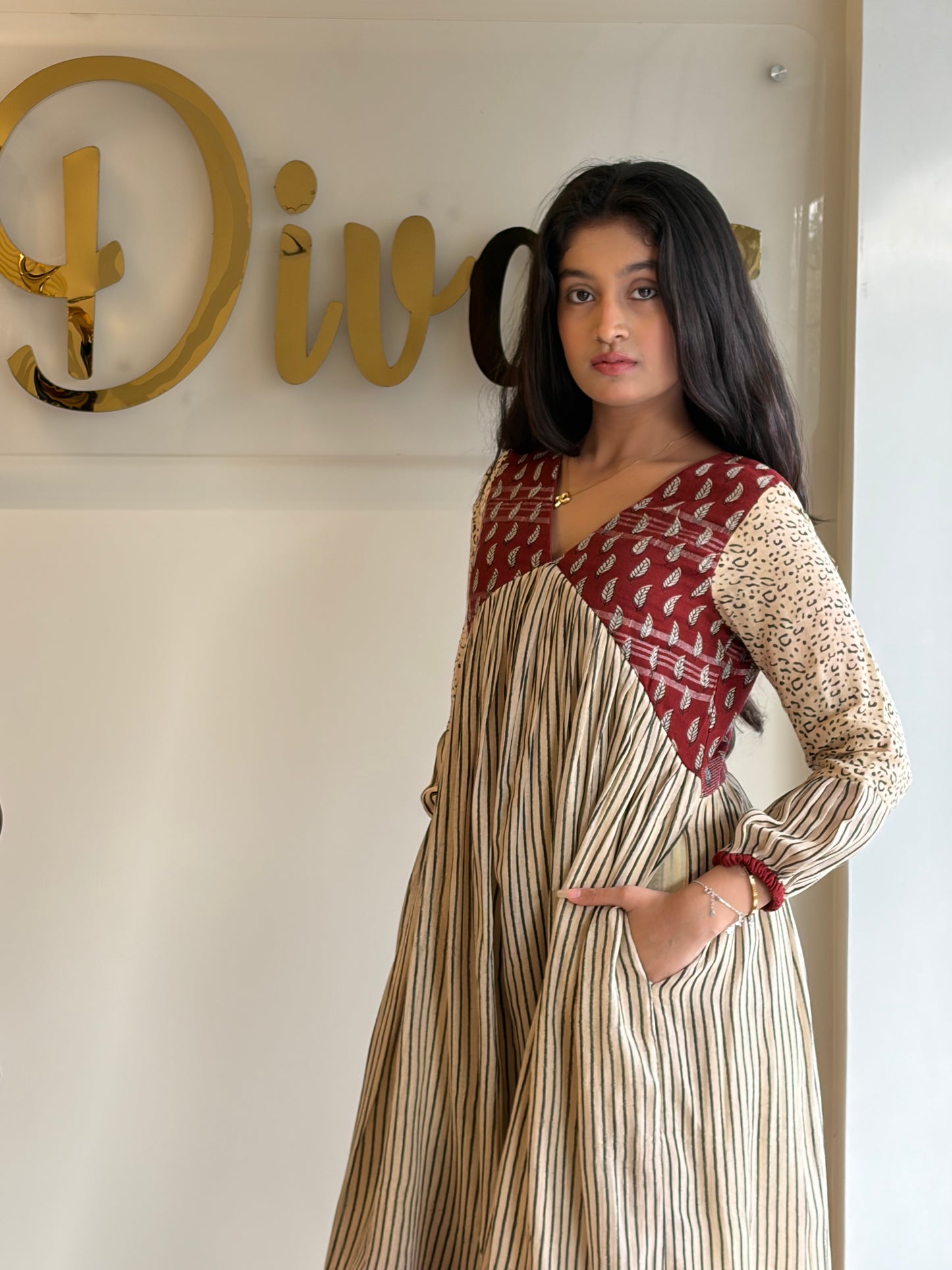 Rakta Noir Linen Ensemble