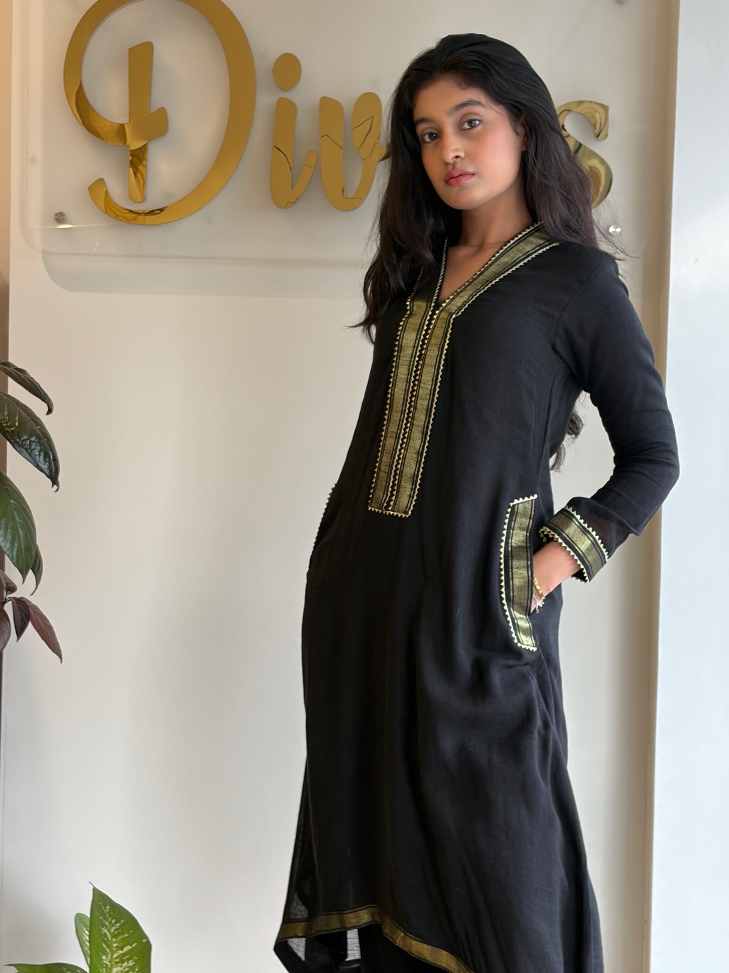 Swarna Noir Dhoti Linen Set