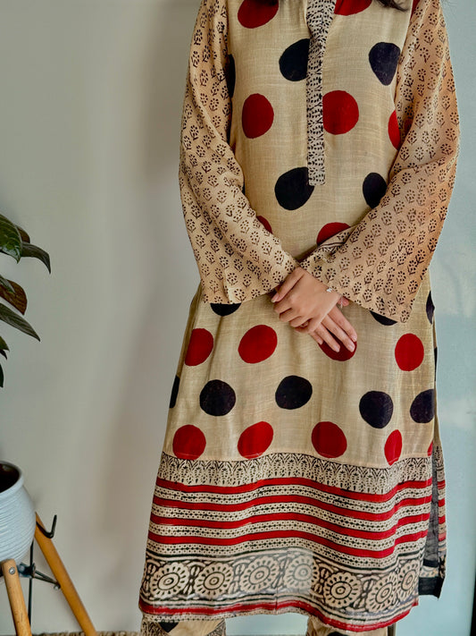 Veerangna Linen Set