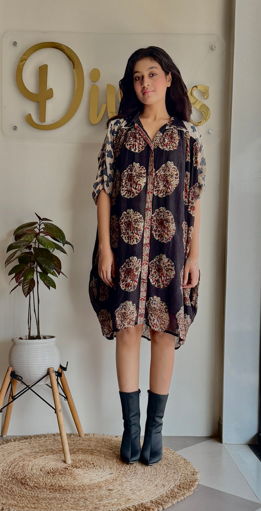 Black Tvara Tunic