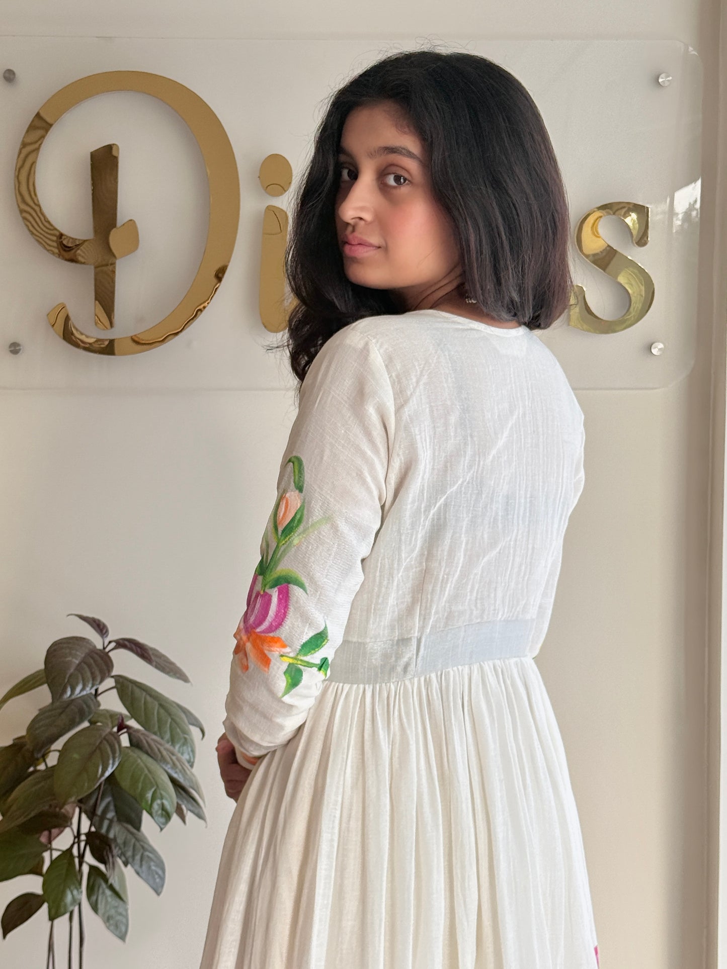 Suf Mallika – Pure Linen Handpainted Pant Kurta Set