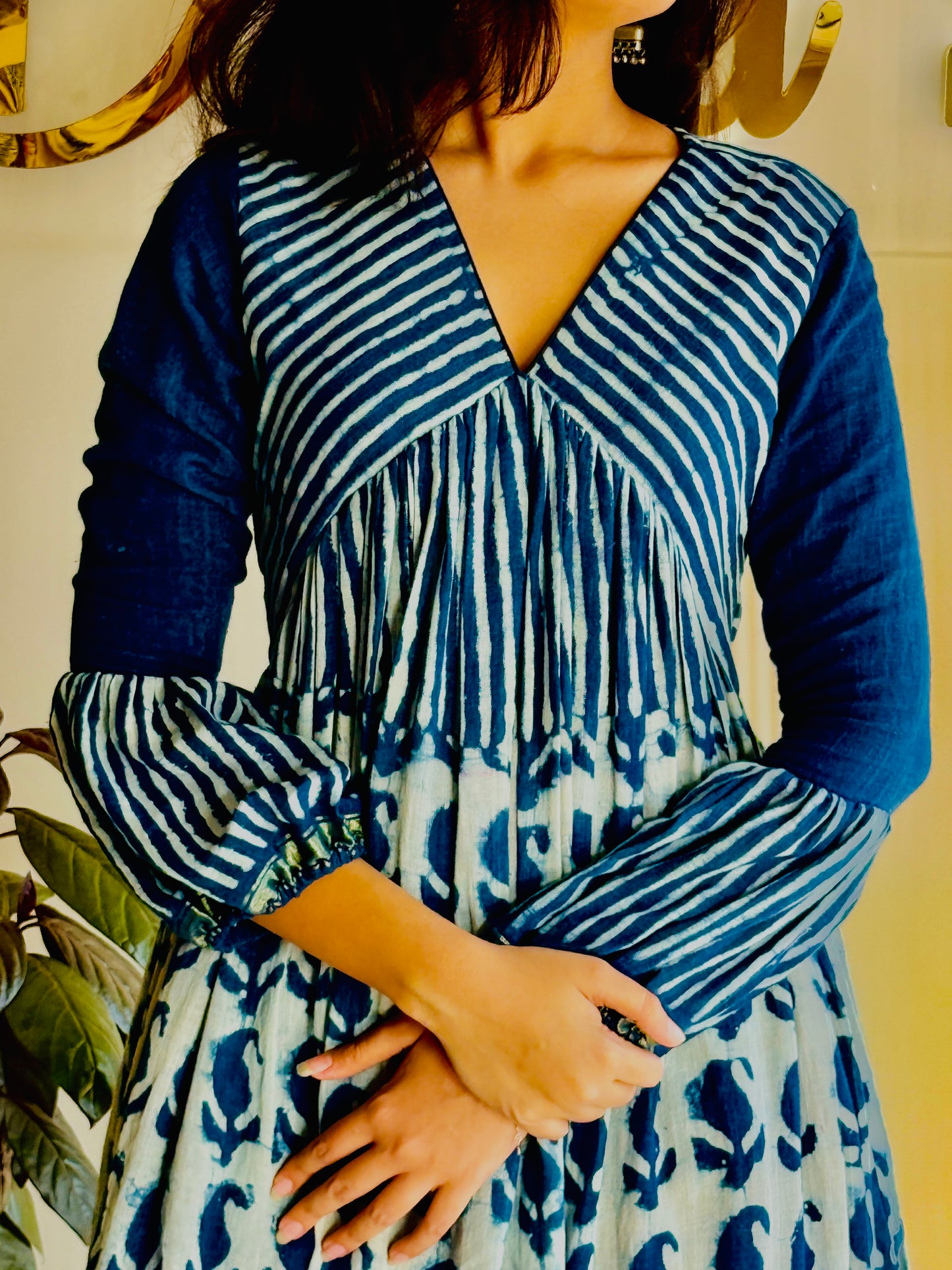 Neelvaar – Blue & White Linen Kurta Set